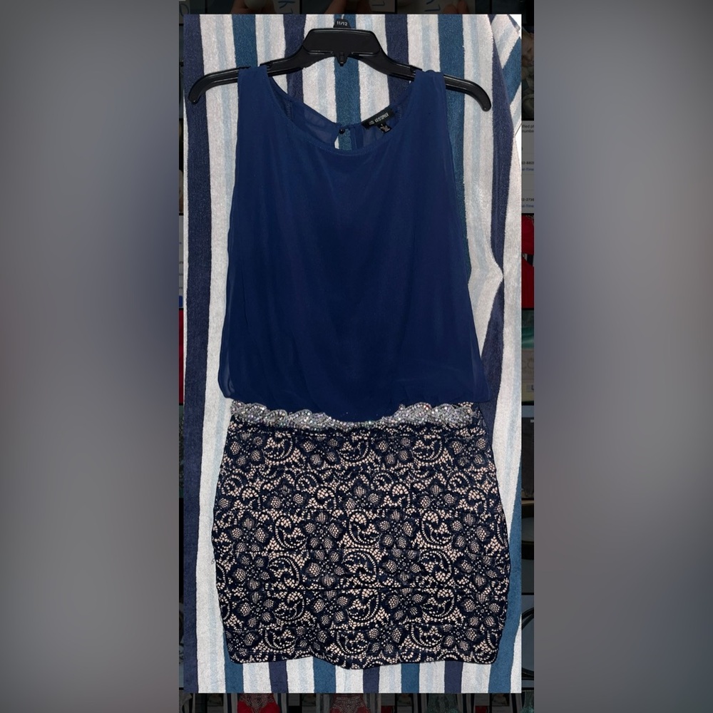 Formal dress size 7 women’s